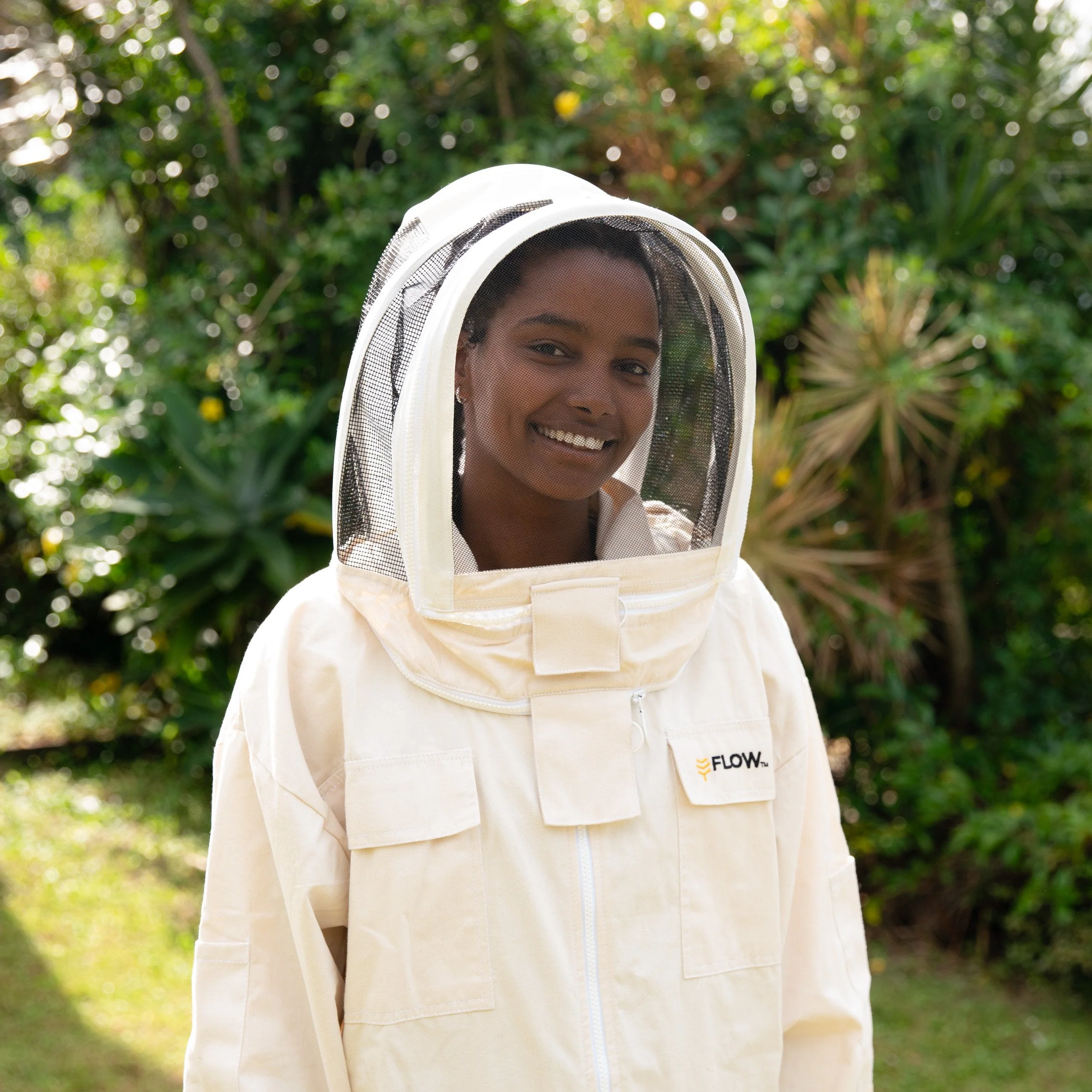 Flow Bee Suit Hood – Clear View - Image 4