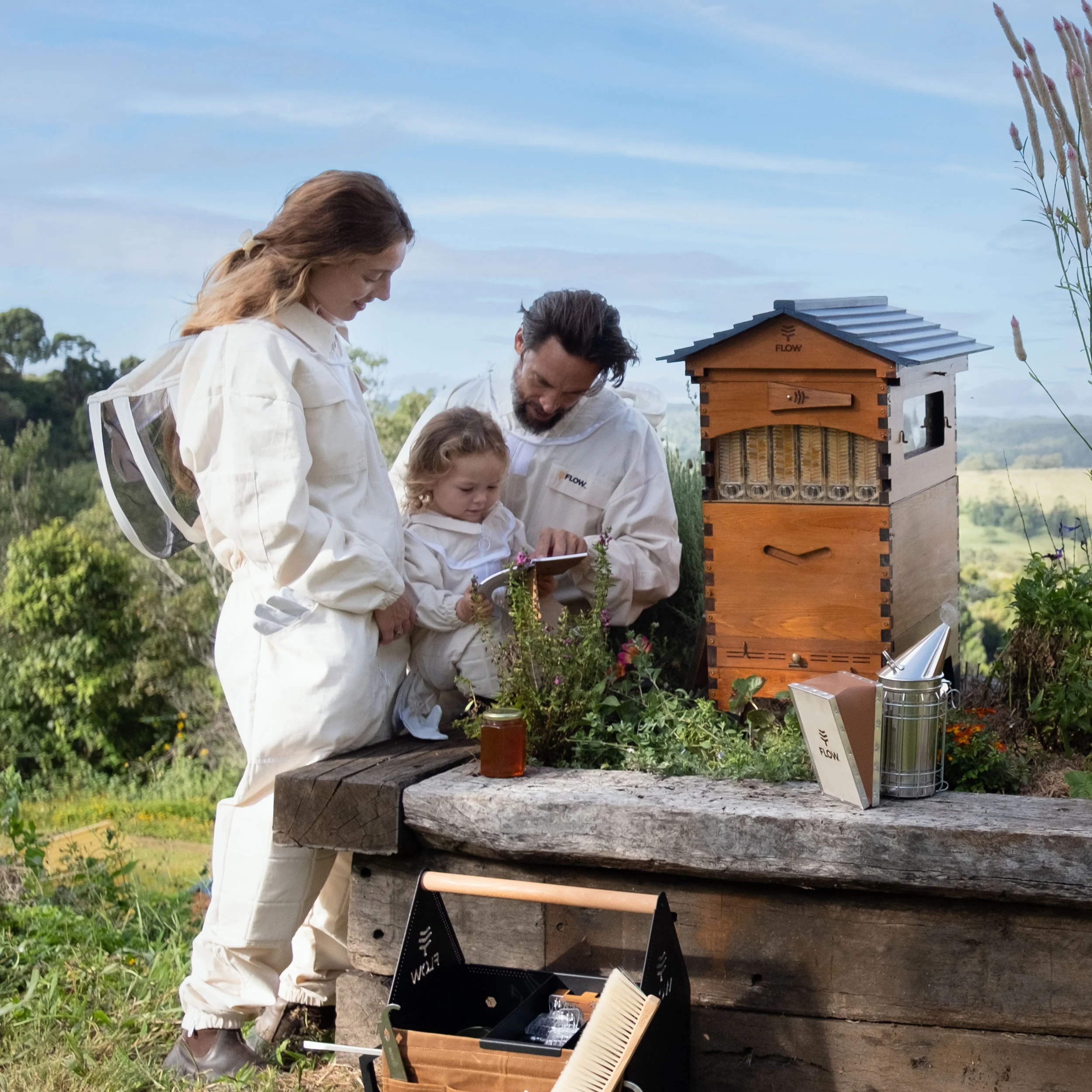 Flow Bee Suit – Organic Cotton - Image 3